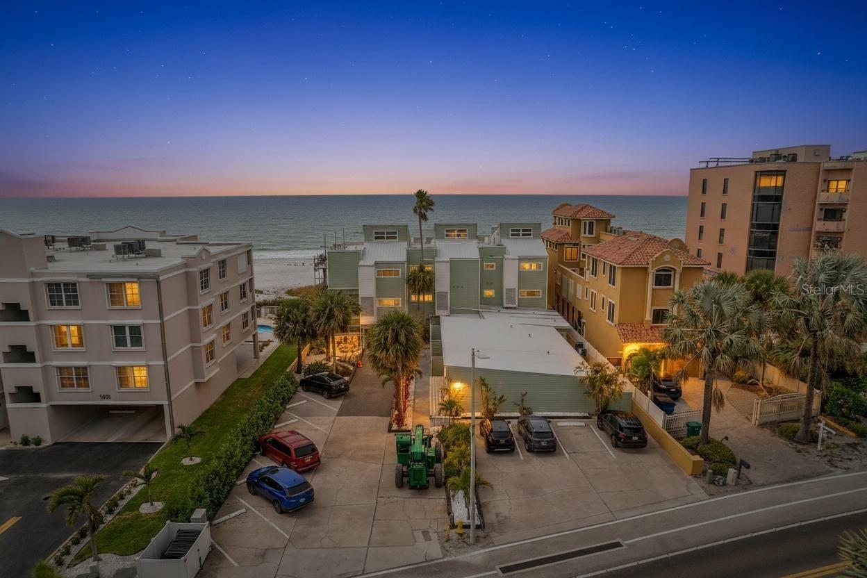 Image 5 of 53 For 19530 Gulf Boulevard 2b