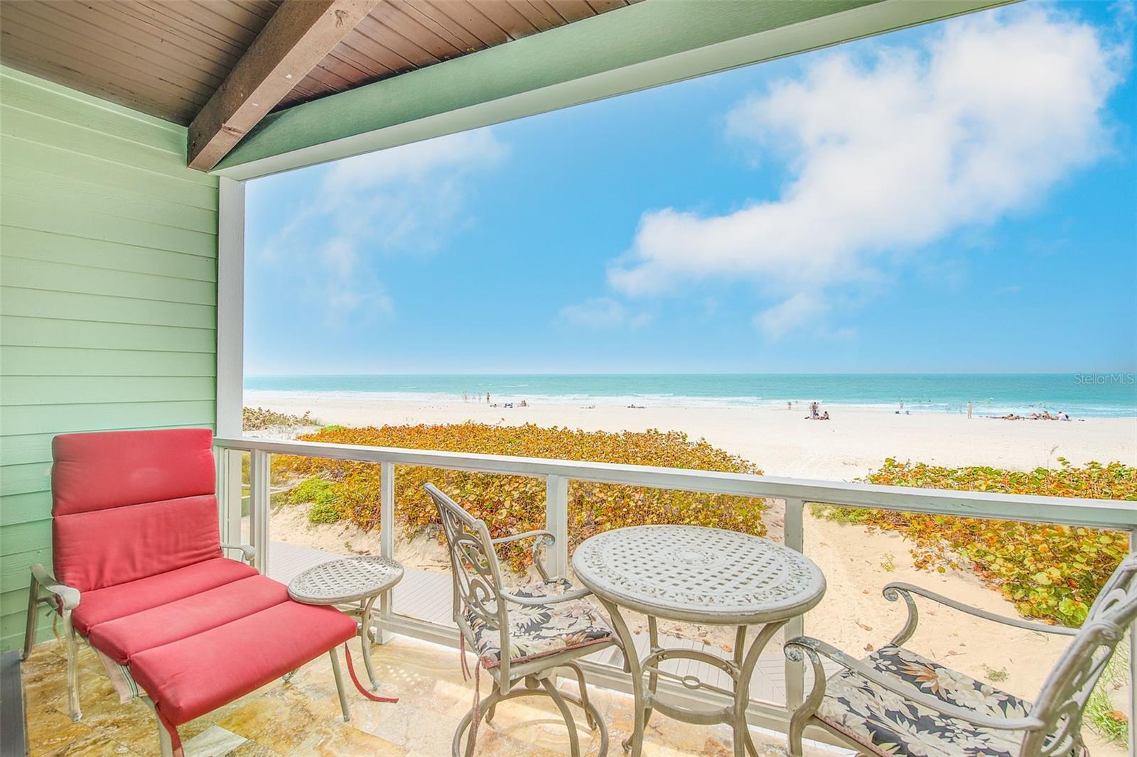 Image 8 of 53 For 19530 Gulf Boulevard 2b