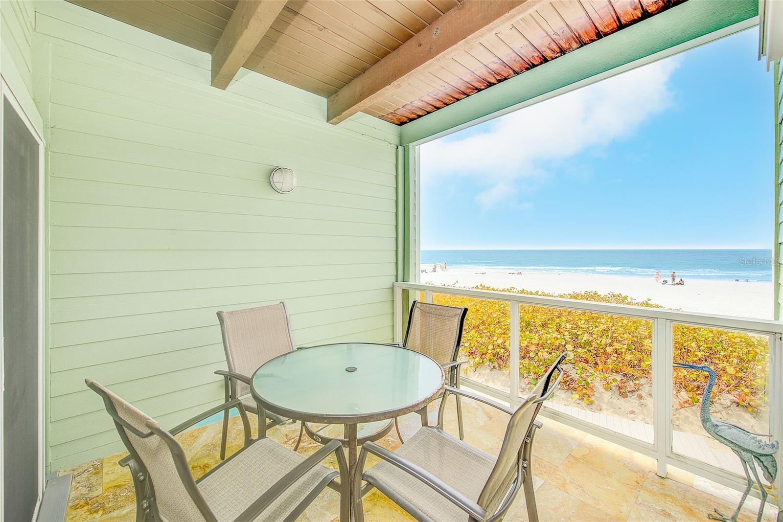 Image 9 of 53 For 19530 Gulf Boulevard 2b