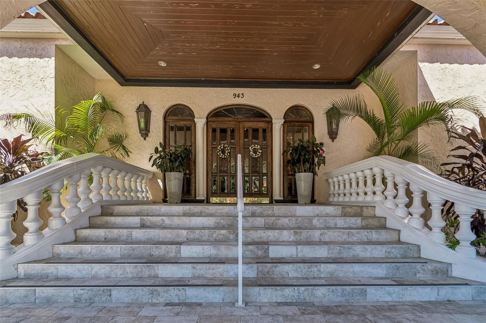 Listing photo id 43 for 17008 Madres De Avila