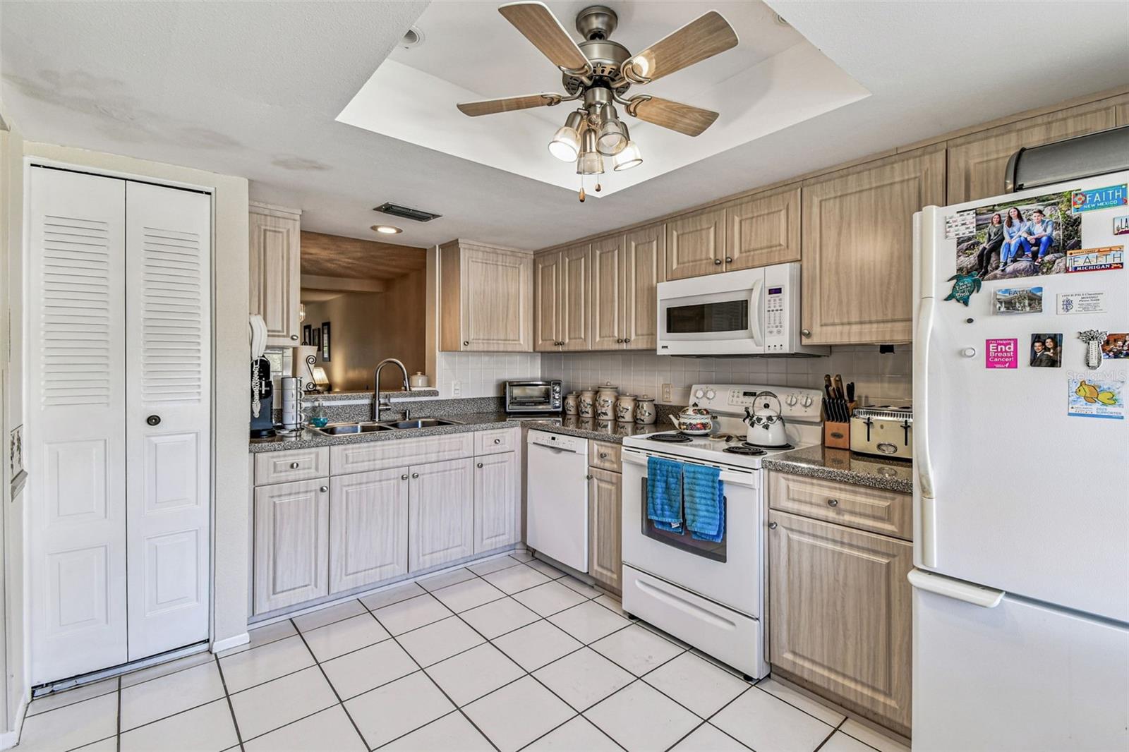 Image 14 of 15 For 19029 Us Highway 19 N 10d