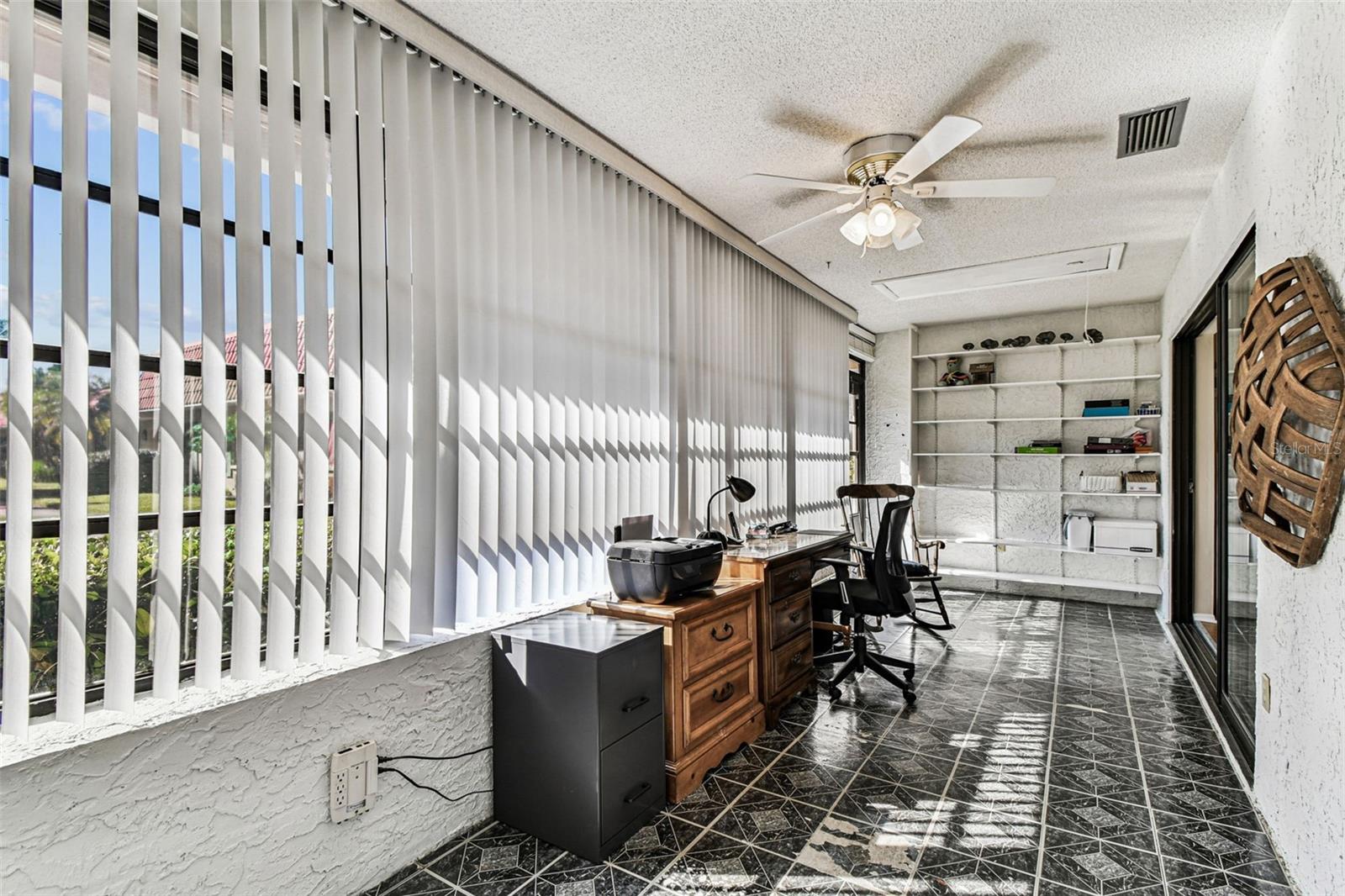 Image 5 of 15 For 19029 Us Highway 19 N 10d