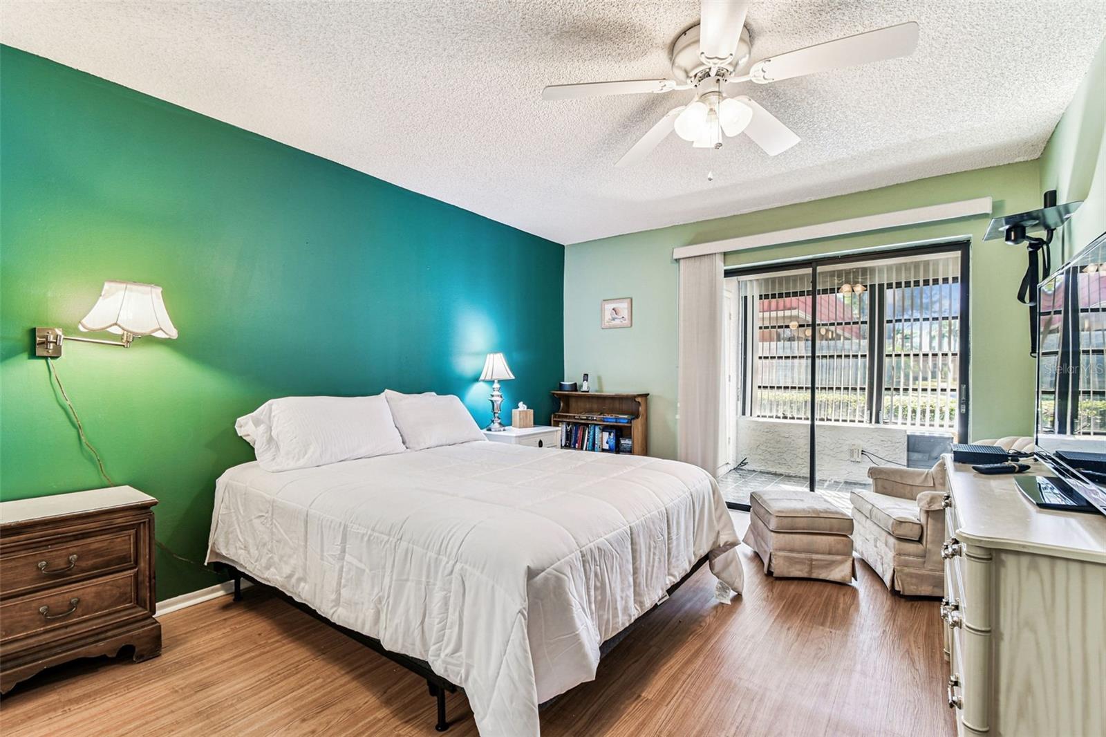 Image 6 of 15 For 19029 Us Highway 19 N 10d