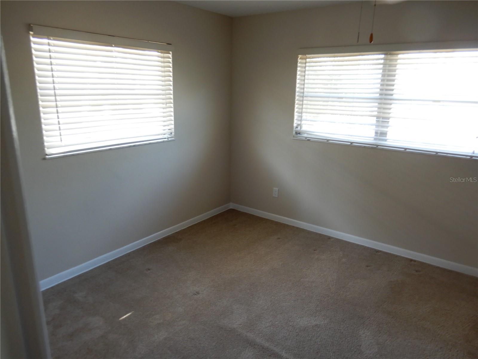 Image 17 of 26 For 337 1st Street W