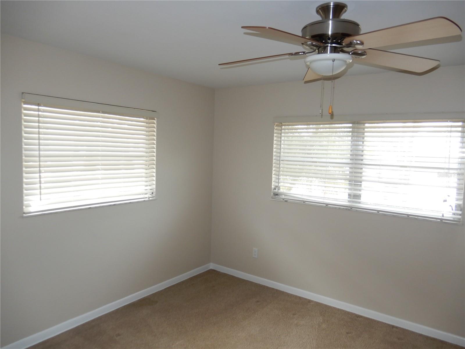 Image 18 of 26 For 337 1st Street W