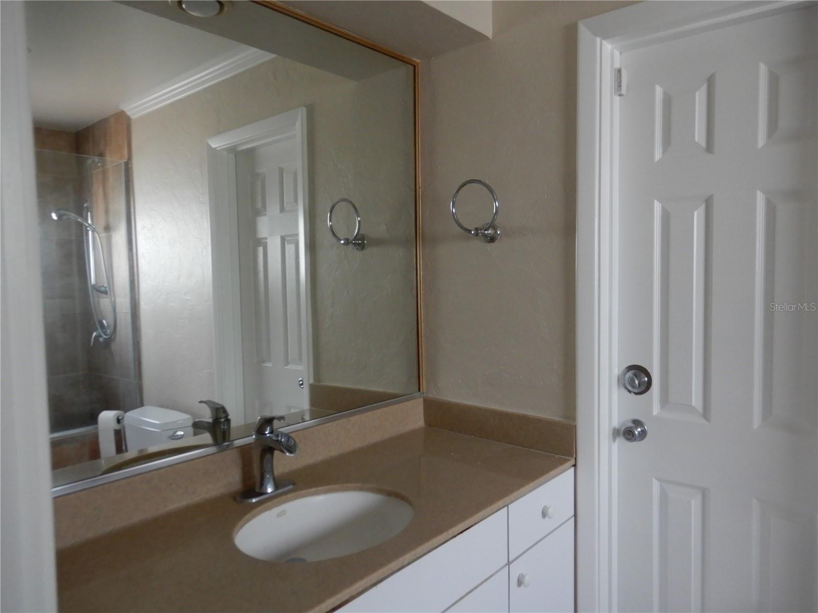 Image 22 of 26 For 337 1st Street W