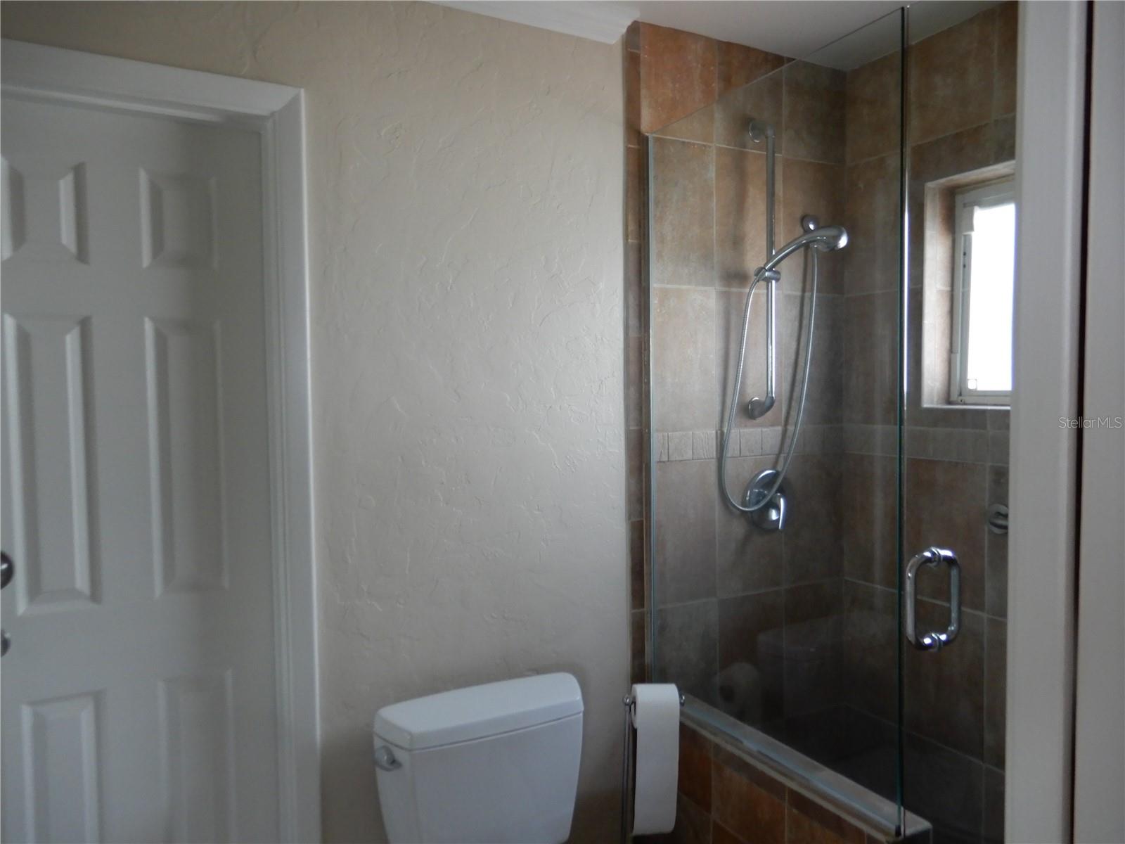 Image 23 of 26 For 337 1st Street W