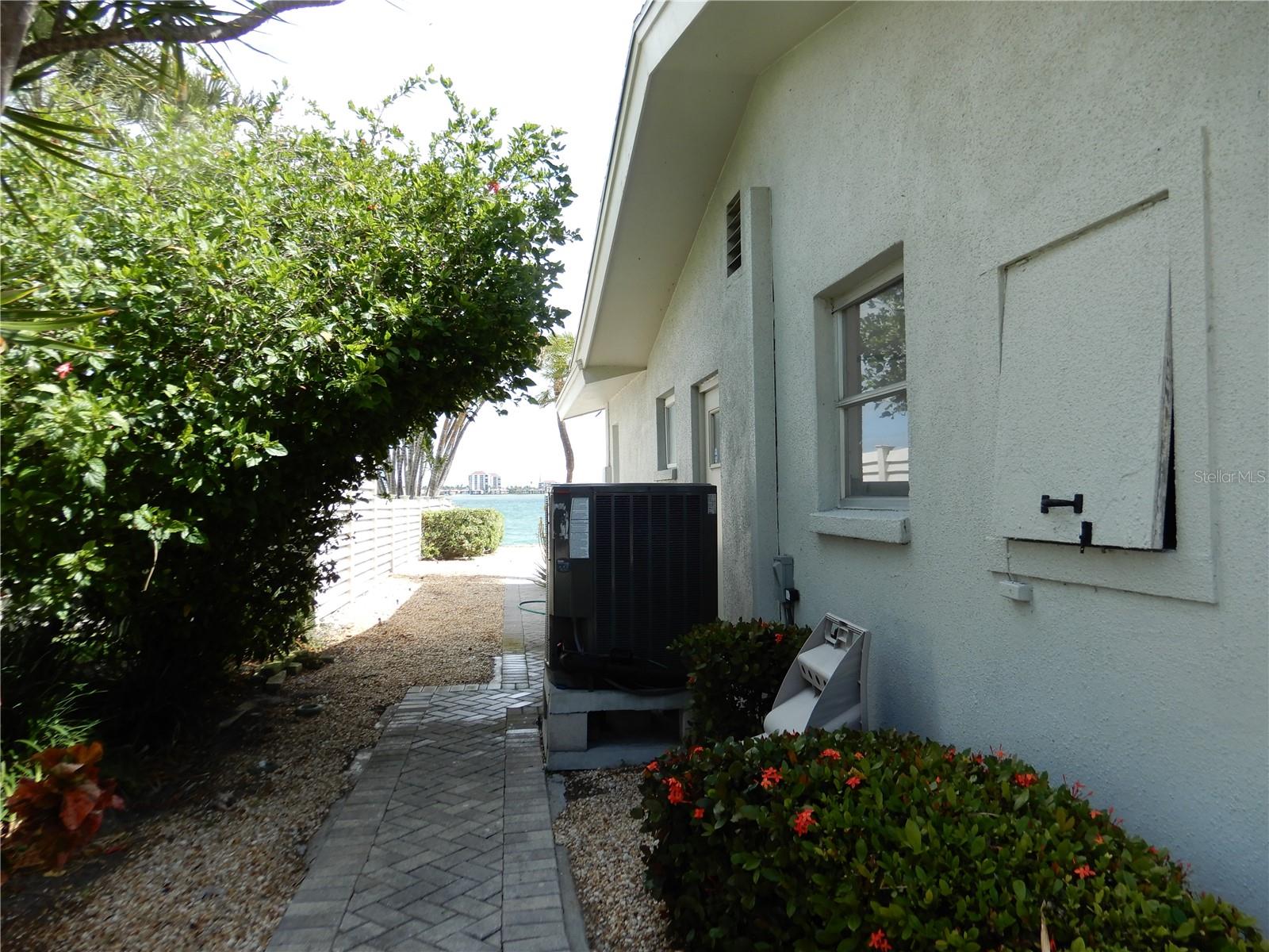 Image 26 of 26 For 337 1st Street W