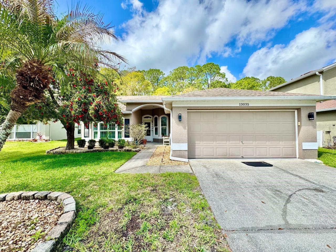 Image 4 of 68 For 13035 Royal George Avenue