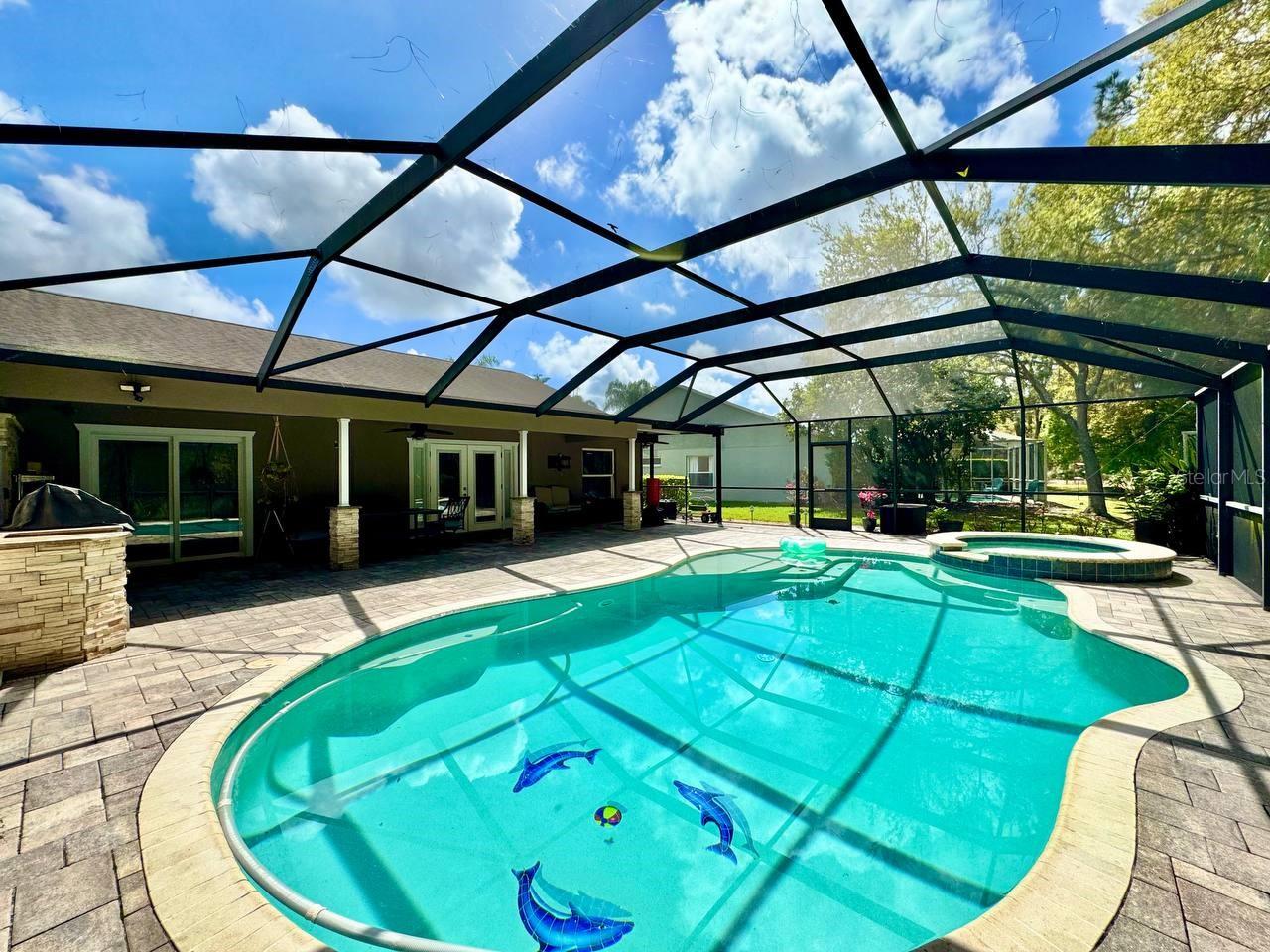 Image 46 of 68 For 13035 Royal George Avenue