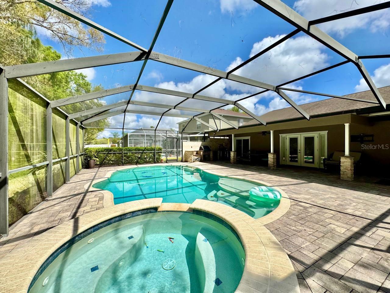 Image 47 of 68 For 13035 Royal George Avenue