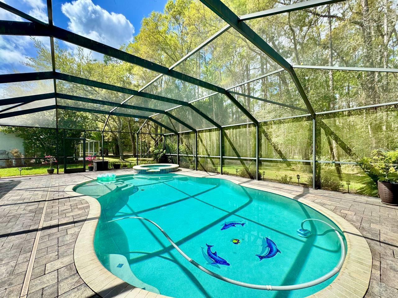 Image 48 of 68 For 13035 Royal George Avenue