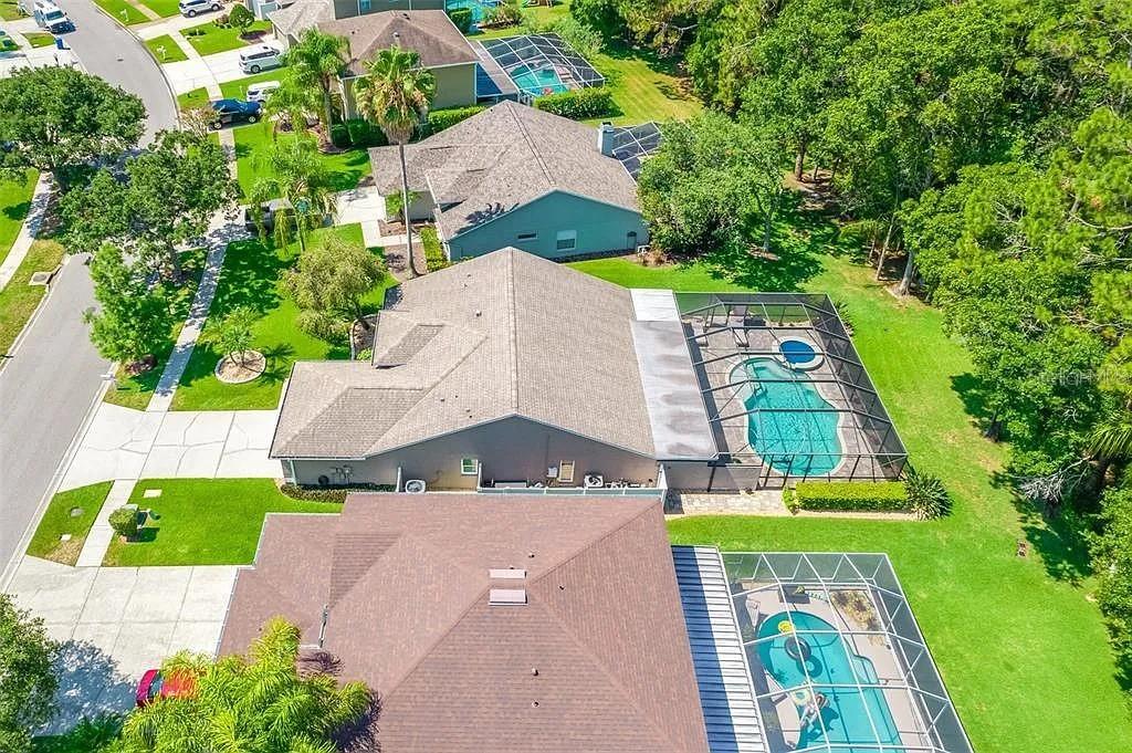 Image 51 of 68 For 13035 Royal George Avenue