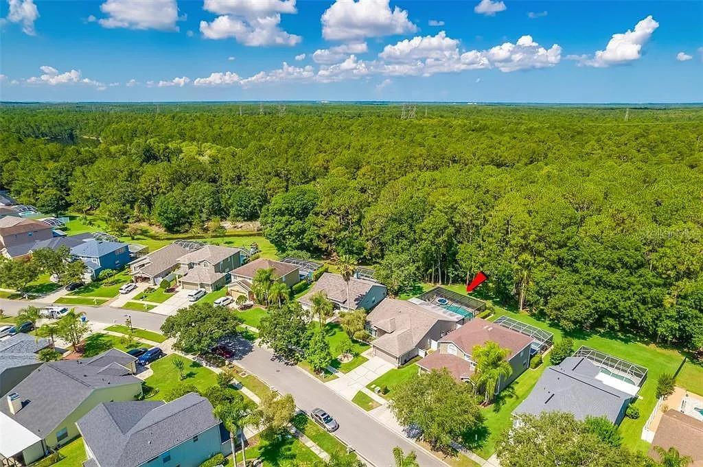 Image 54 of 68 For 13035 Royal George Avenue