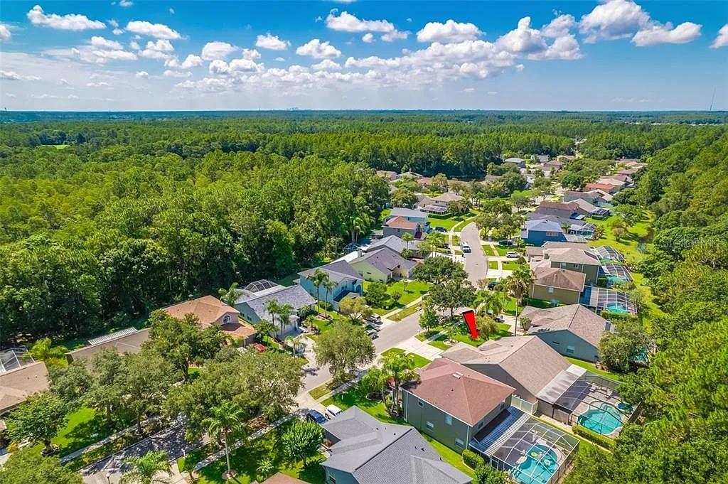 Image 55 of 68 For 13035 Royal George Avenue