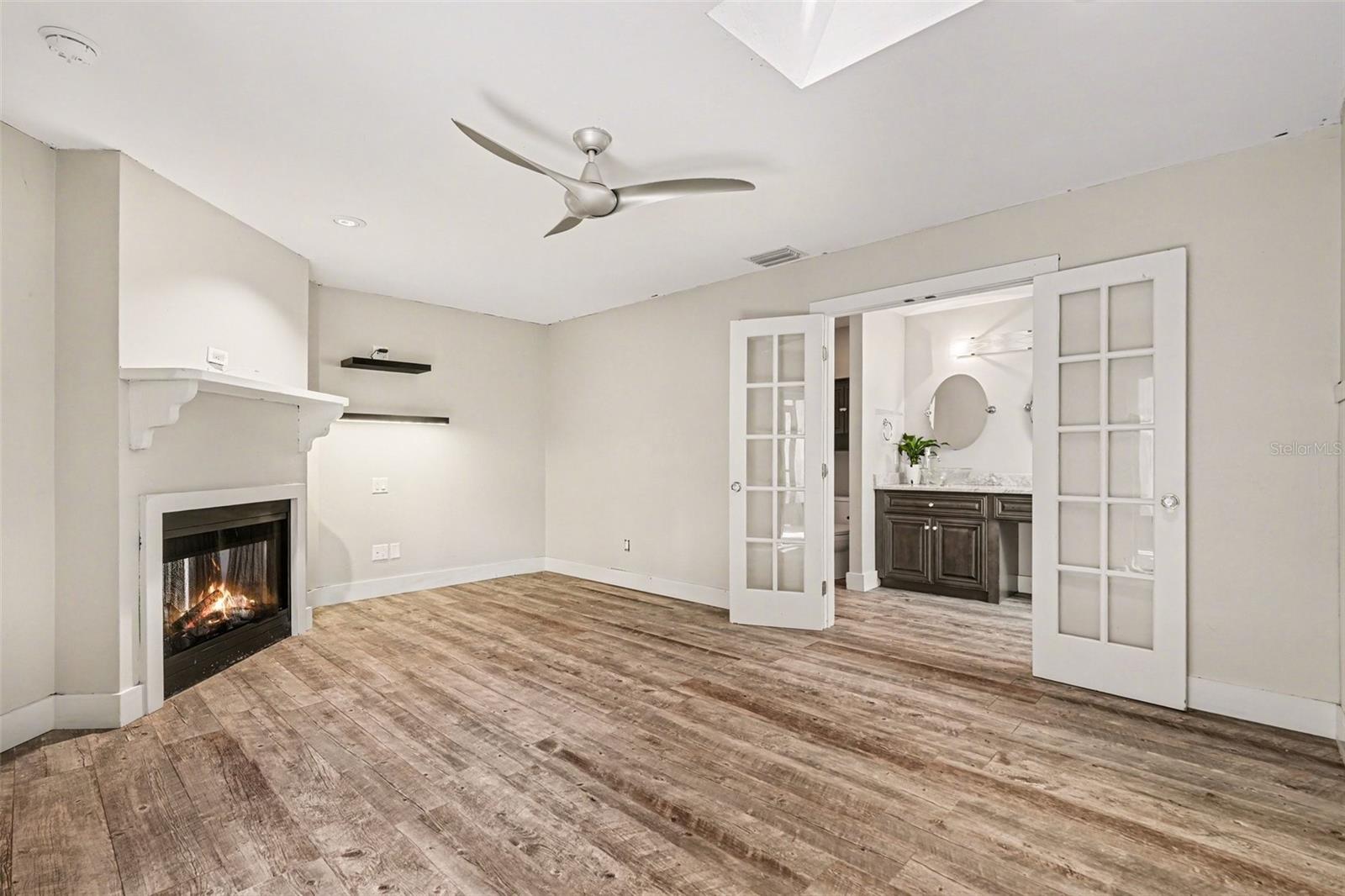 Image 18 of 31 For 13803 Lazy Oak Drive