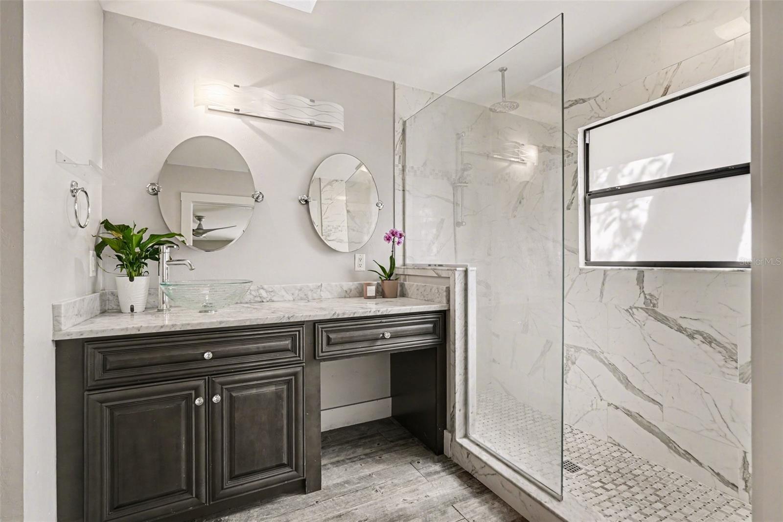 Image 19 of 31 For 13803 Lazy Oak Drive