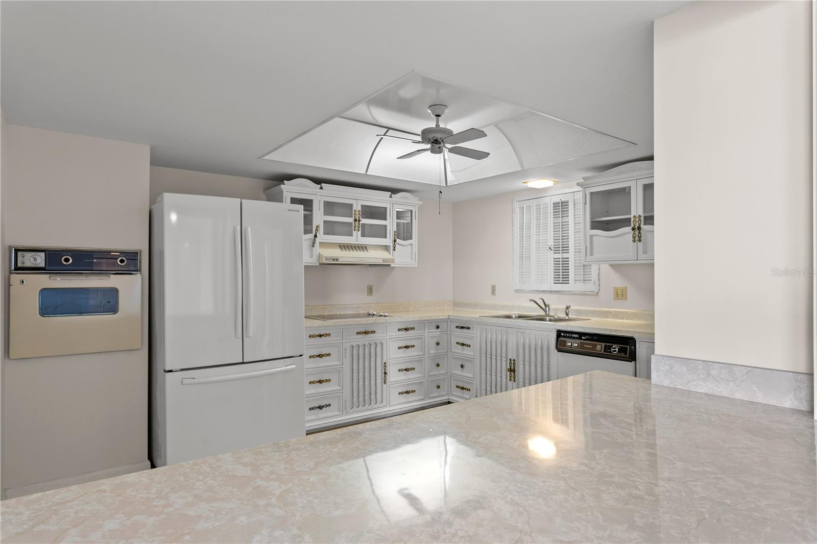 Image 30 of 53 For 5200 Brittany Drive S 4-1102