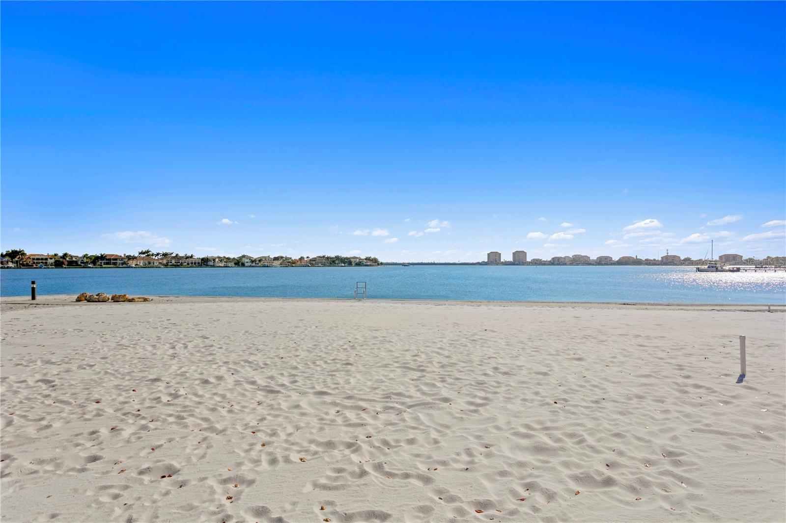 Image 48 of 53 For 5200 Brittany Drive S 4-1102