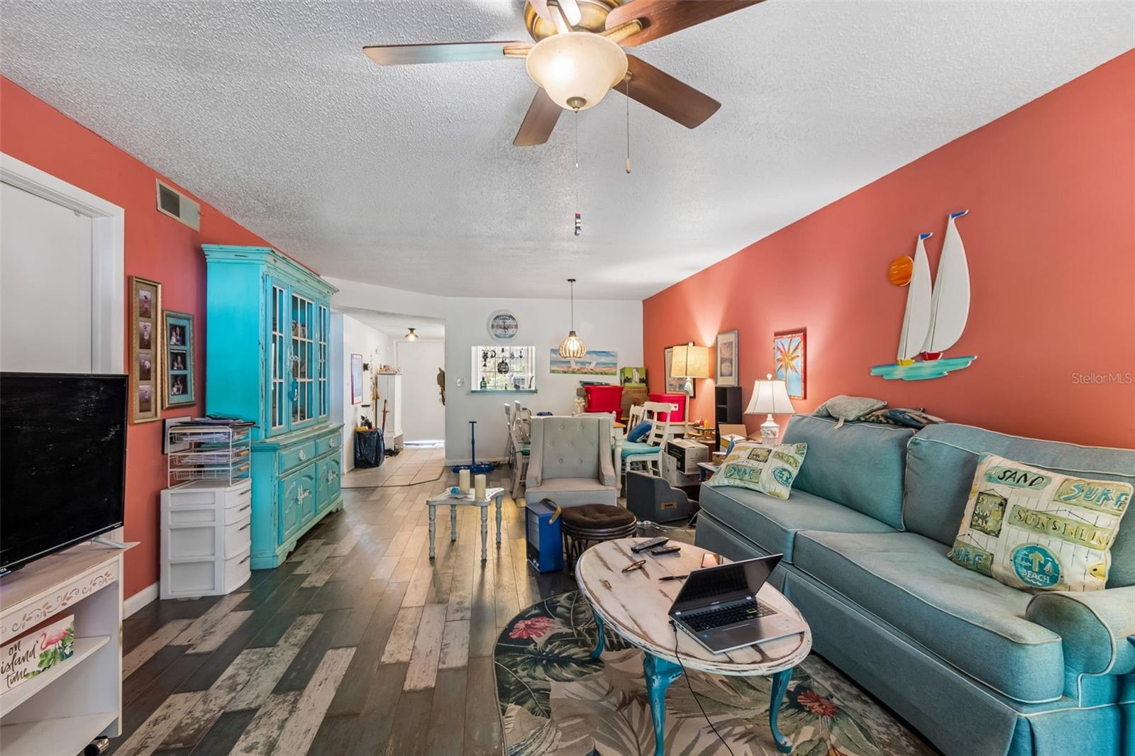 Image 15 of 53 For 865 Virginia Court 108