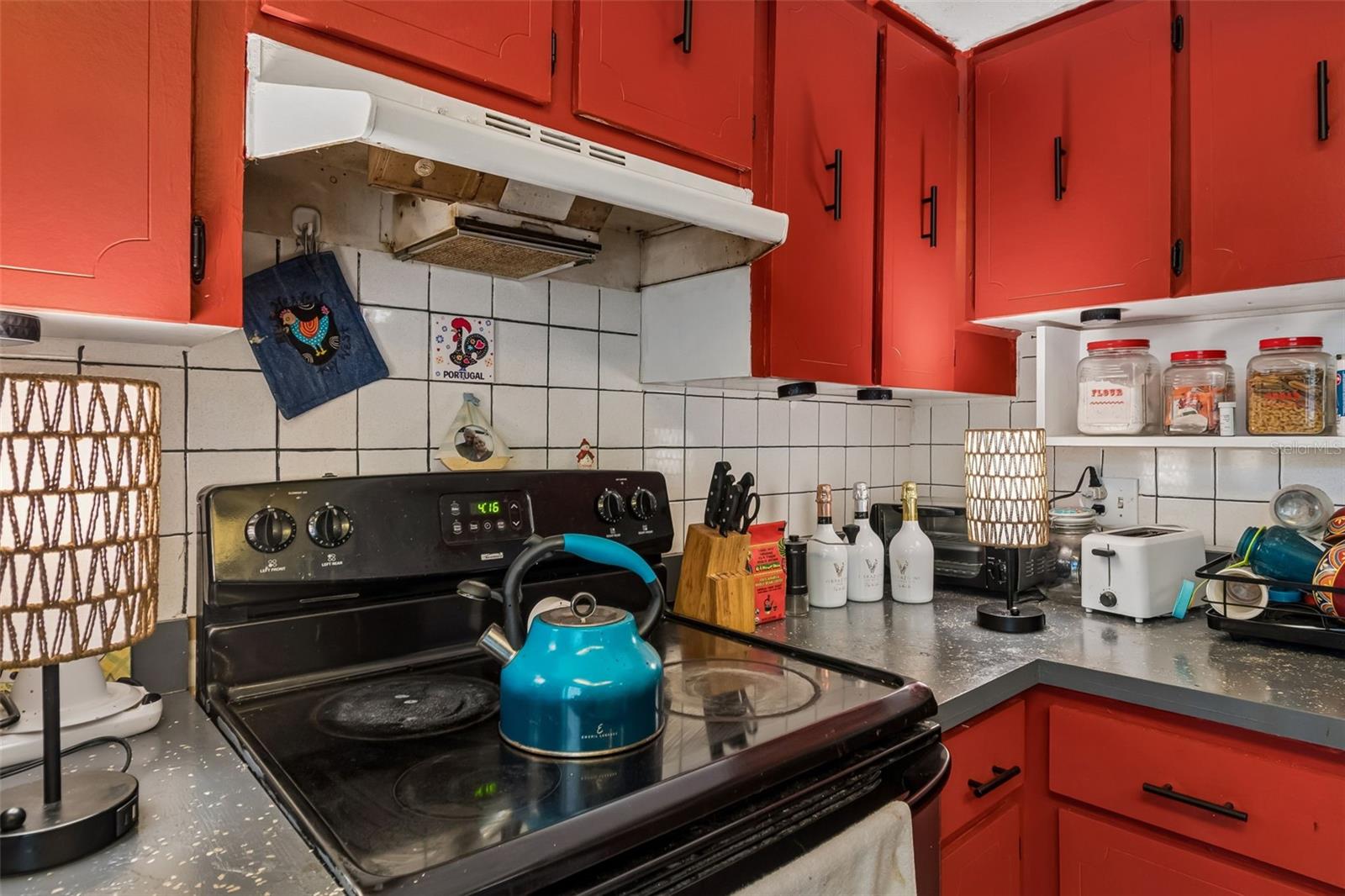 Image 16 of 53 For 865 Virginia Court 108