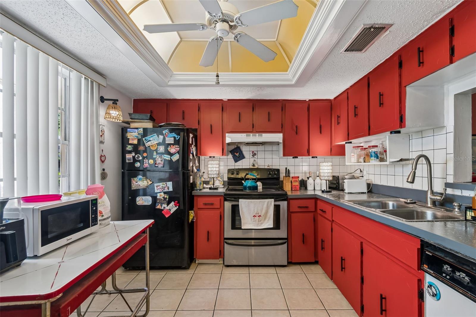 Image 18 of 53 For 865 Virginia Court 108