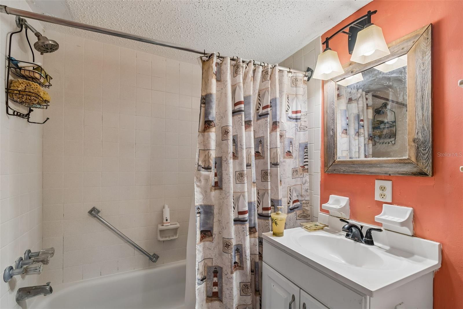 Image 24 of 53 For 865 Virginia Court 108