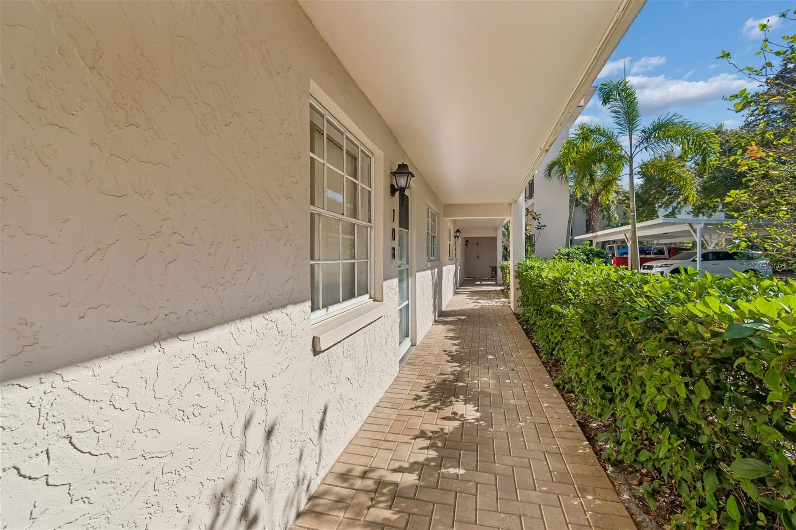 Image 5 of 53 For 865 Virginia Court 108