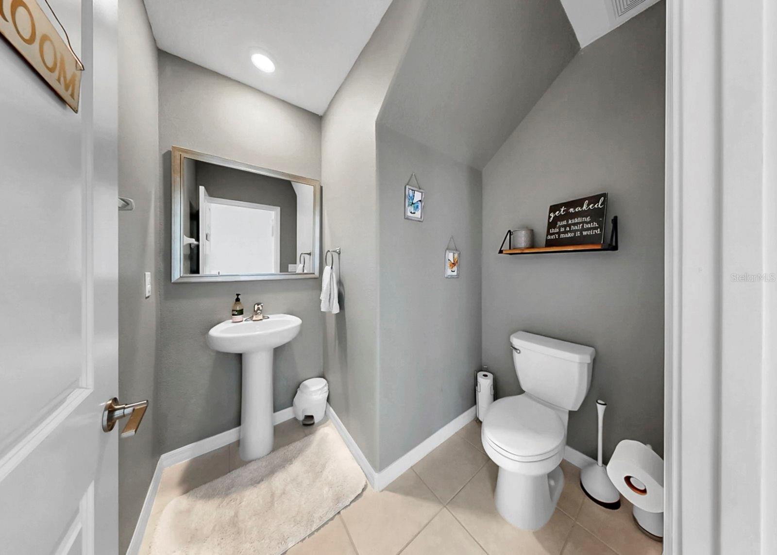 Image 19 of 67 For 13249 Great Plains Drive