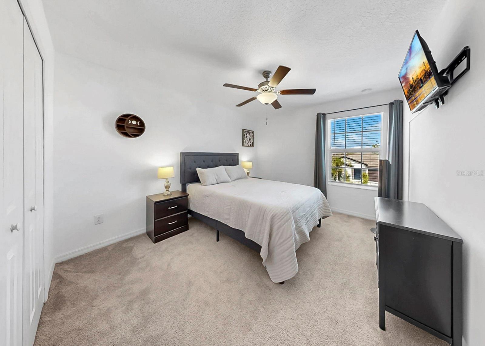 Image 35 of 67 For 13249 Great Plains Drive