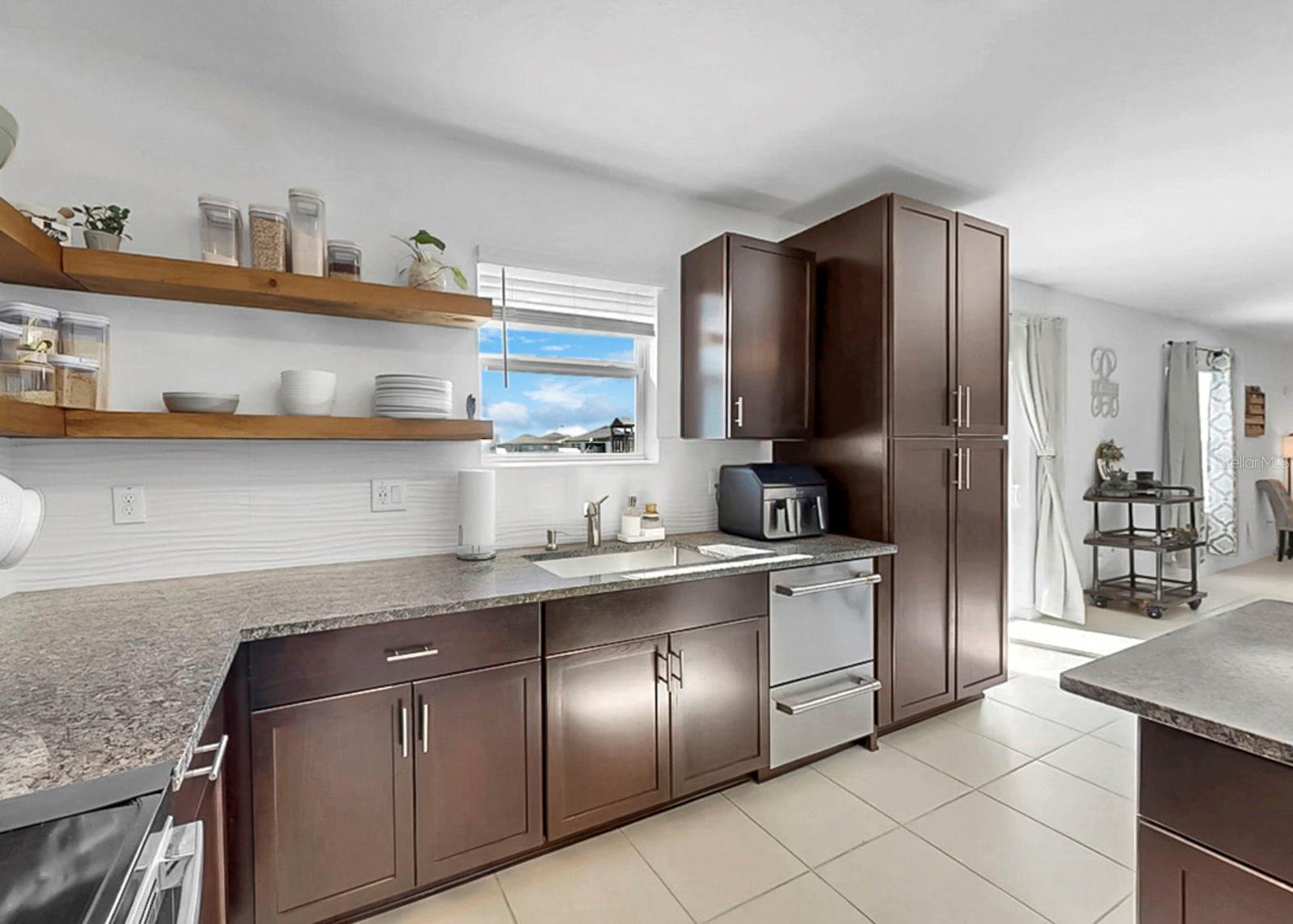 Image 4 of 67 For 13249 Great Plains Drive