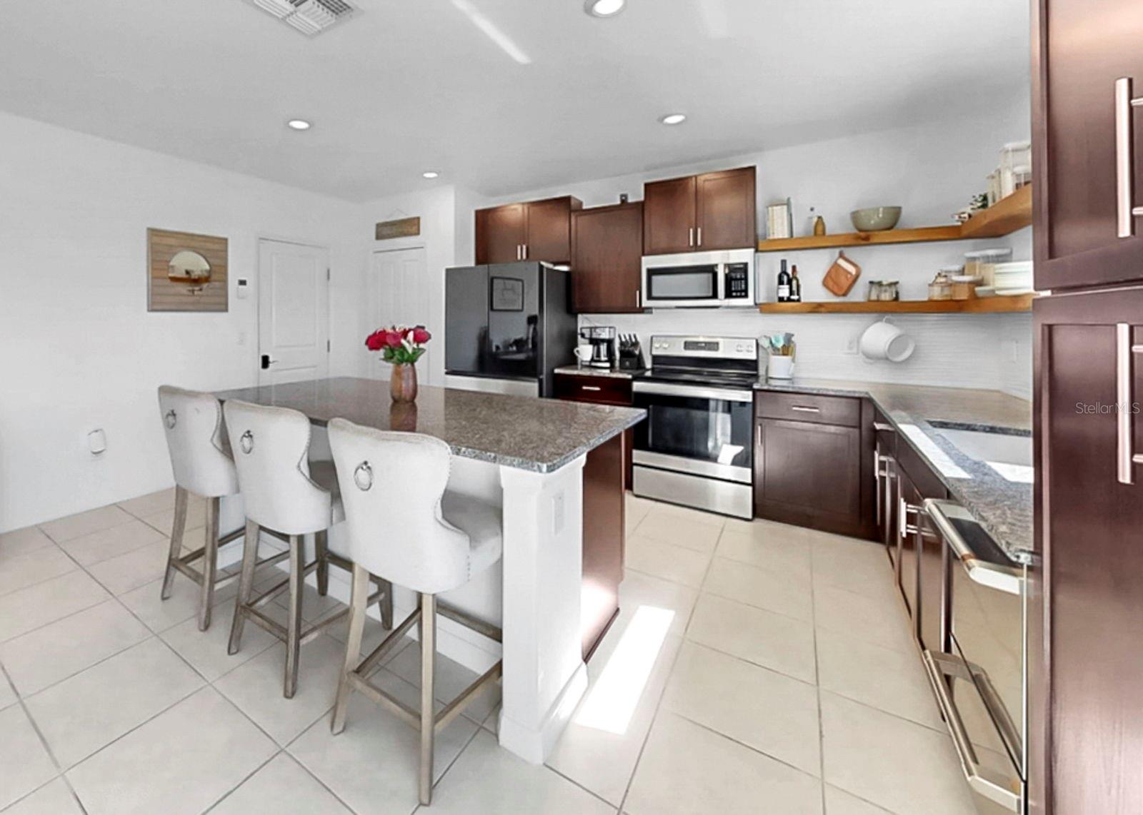 Image 7 of 67 For 13249 Great Plains Drive