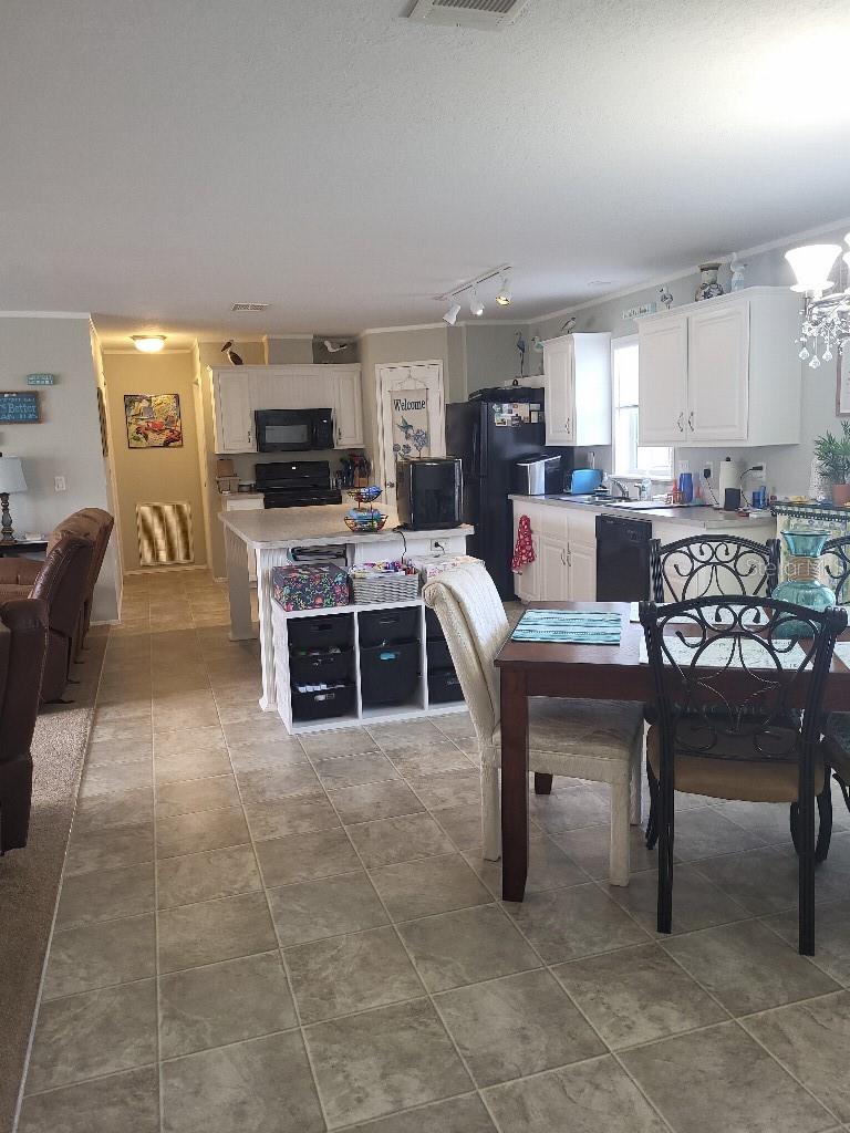 Image 11 of 21 For 156 Sand Pebble Circle