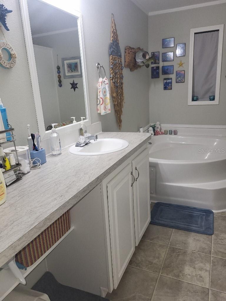 Image 17 of 21 For 156 Sand Pebble Circle