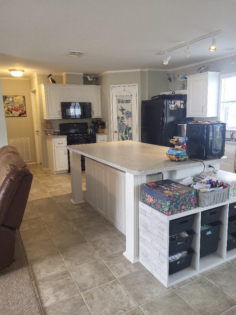 Image 9 of 21 For 156 Sand Pebble Circle