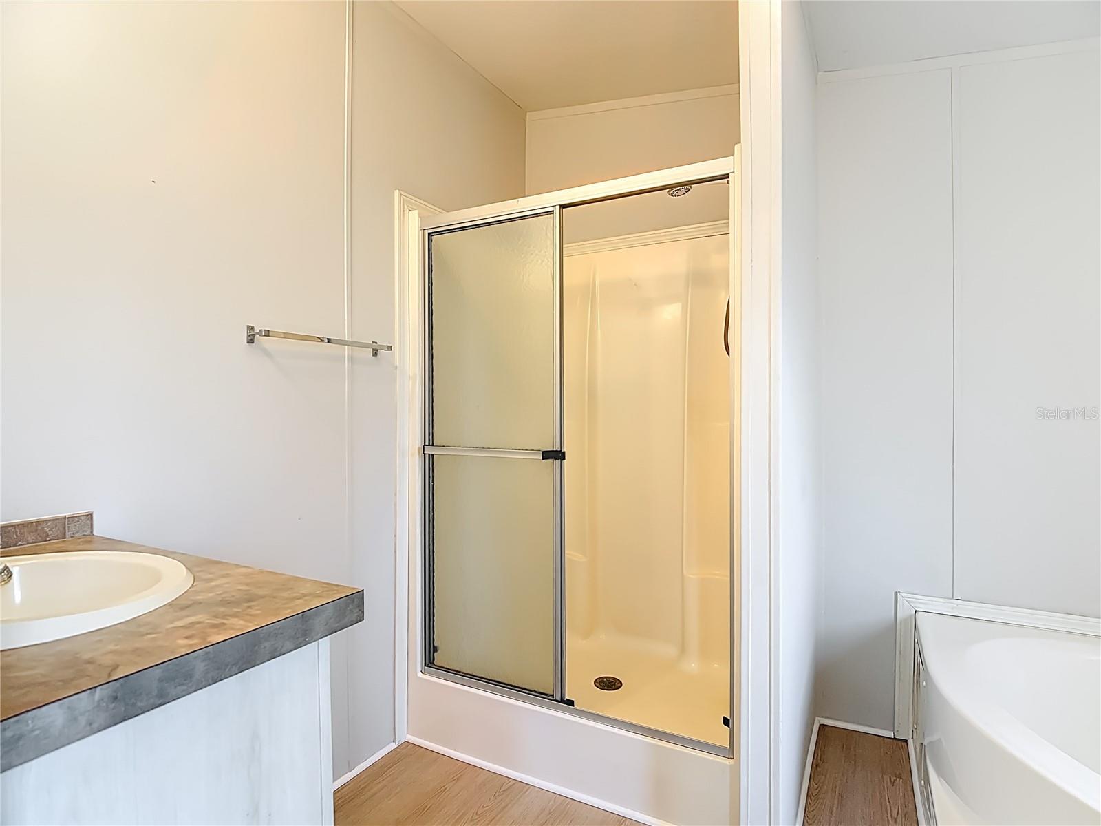 Image 16 of 33 For 4433 Roundup Drive