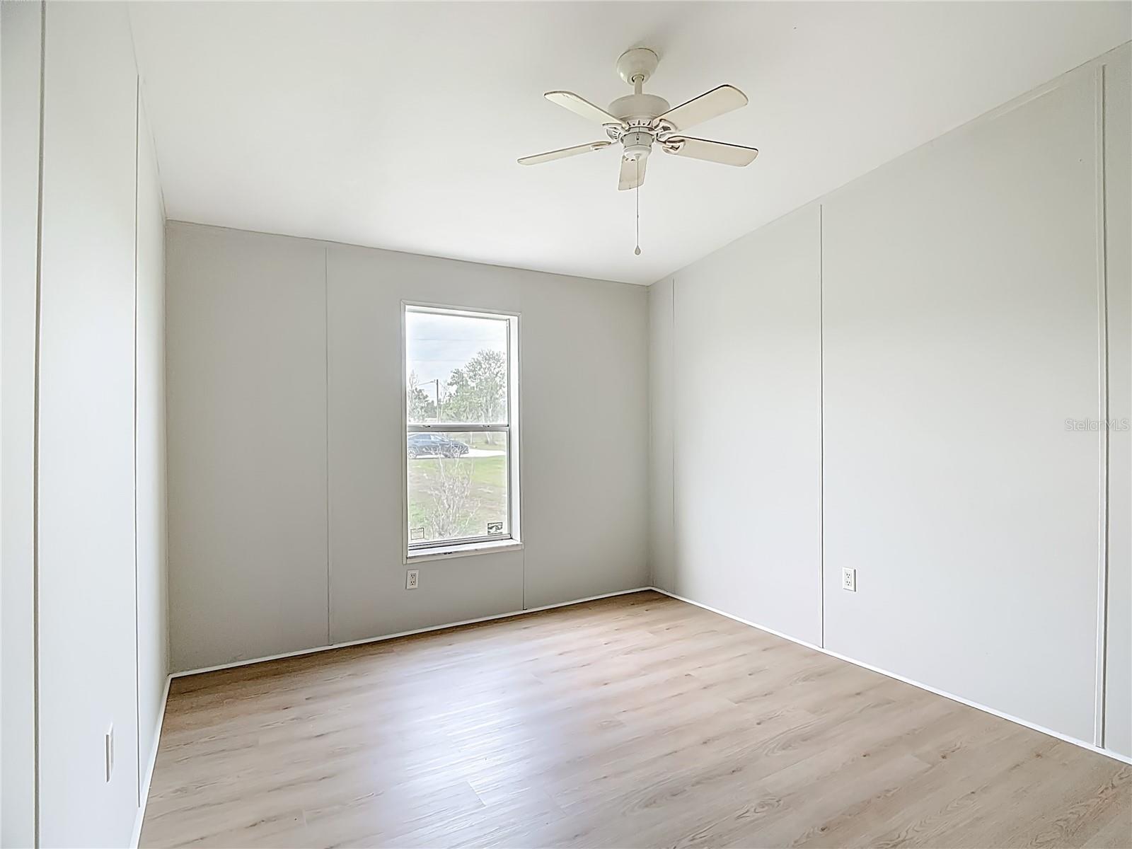 Image 19 of 33 For 4433 Roundup Drive