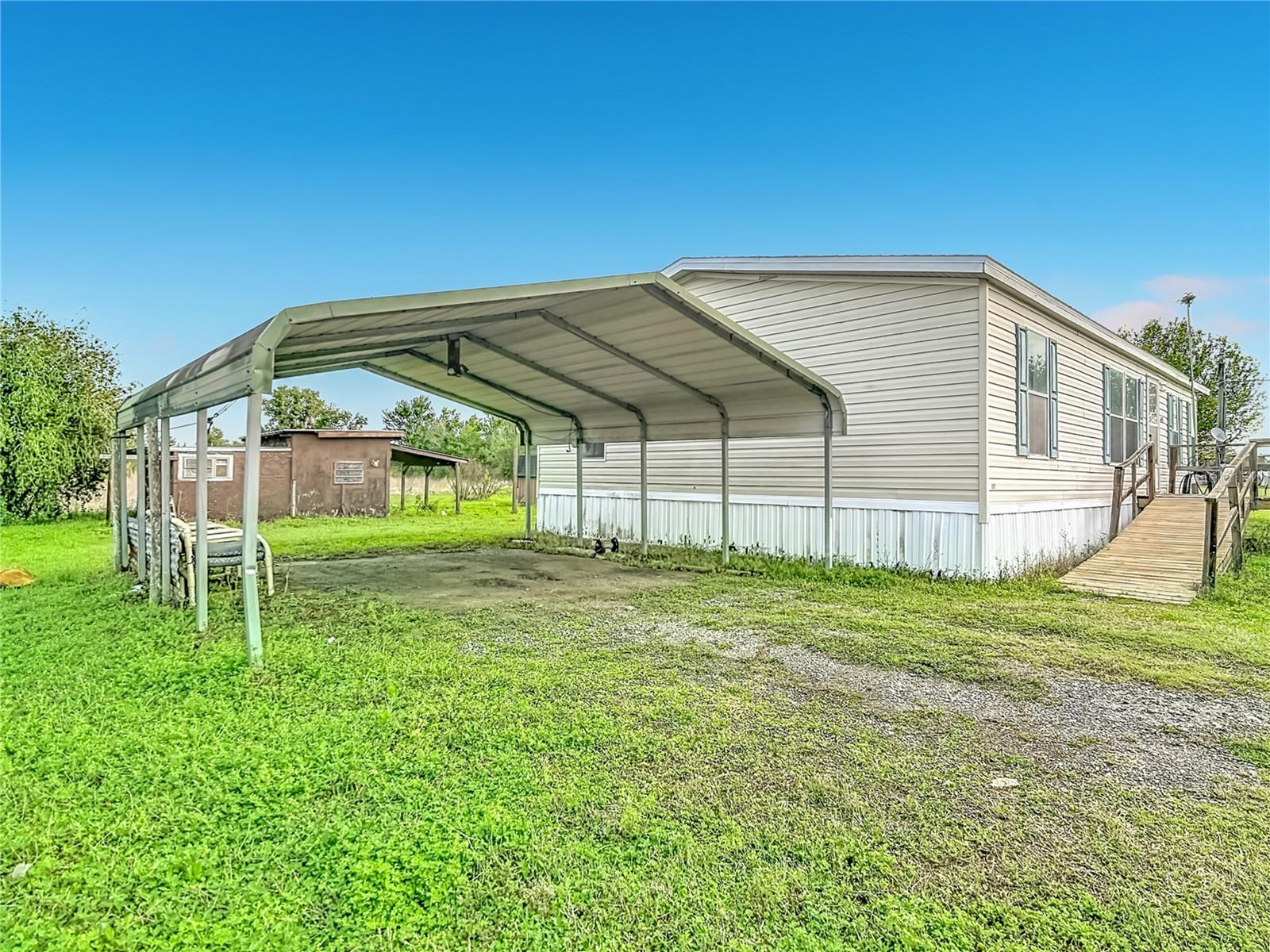 Image 26 of 33 For 4433 Roundup Drive