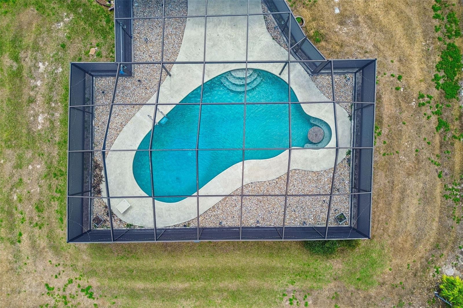 Image 4 of 62 For 530 Julie Lane