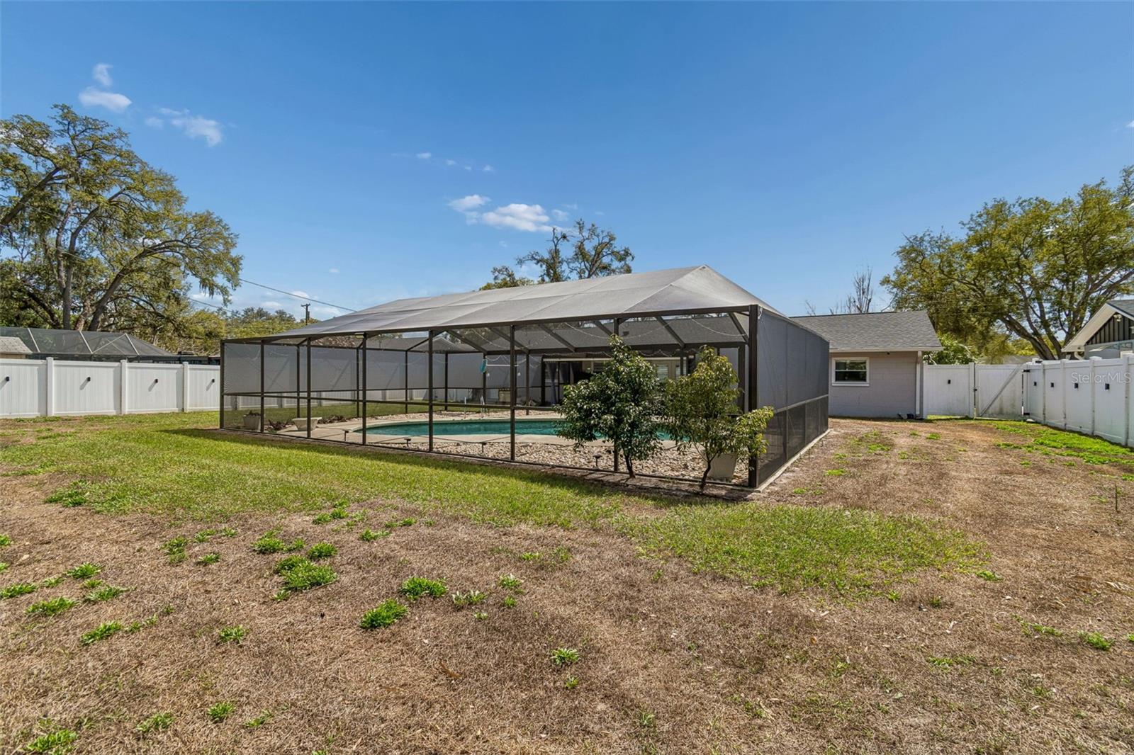 Image 42 of 62 For 530 Julie Lane