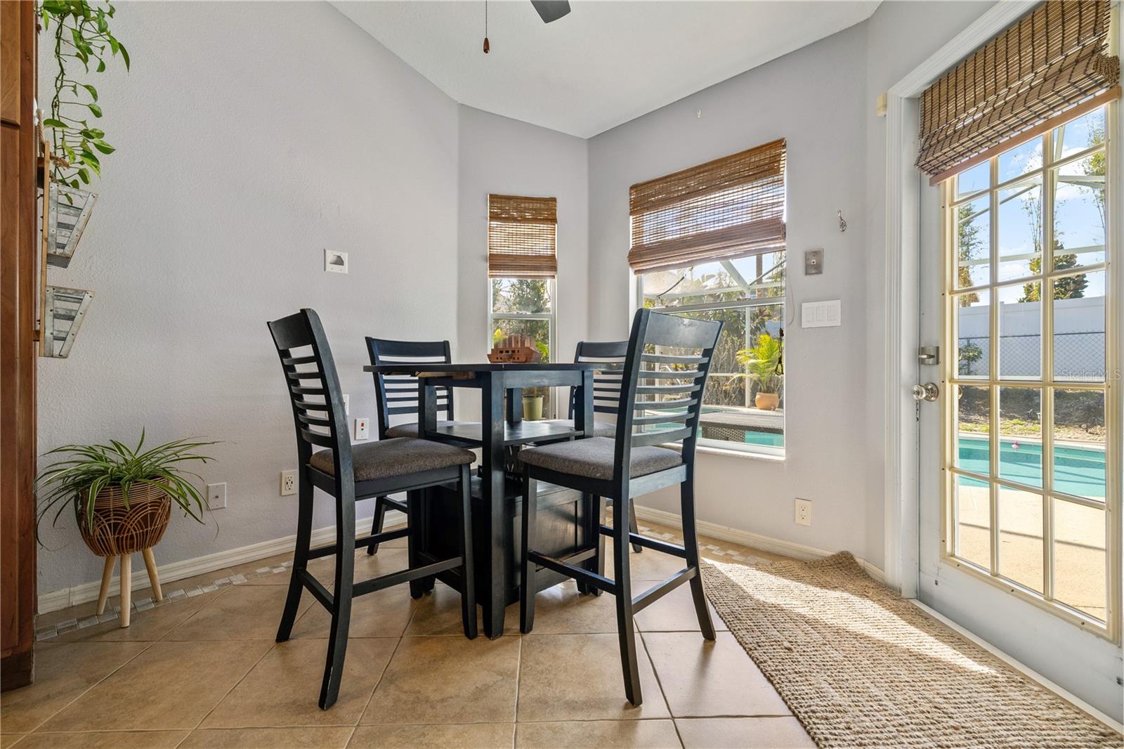 Image 12 of 37 For 4791 Klosterman Oaks Boulevard