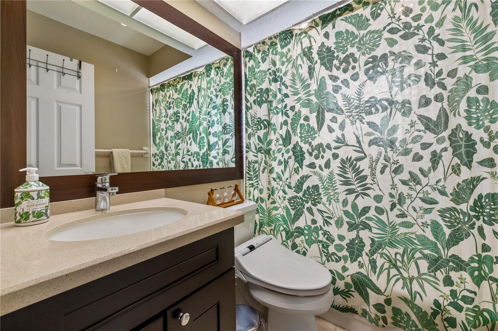 Image 20 of 37 For 4791 Klosterman Oaks Boulevard