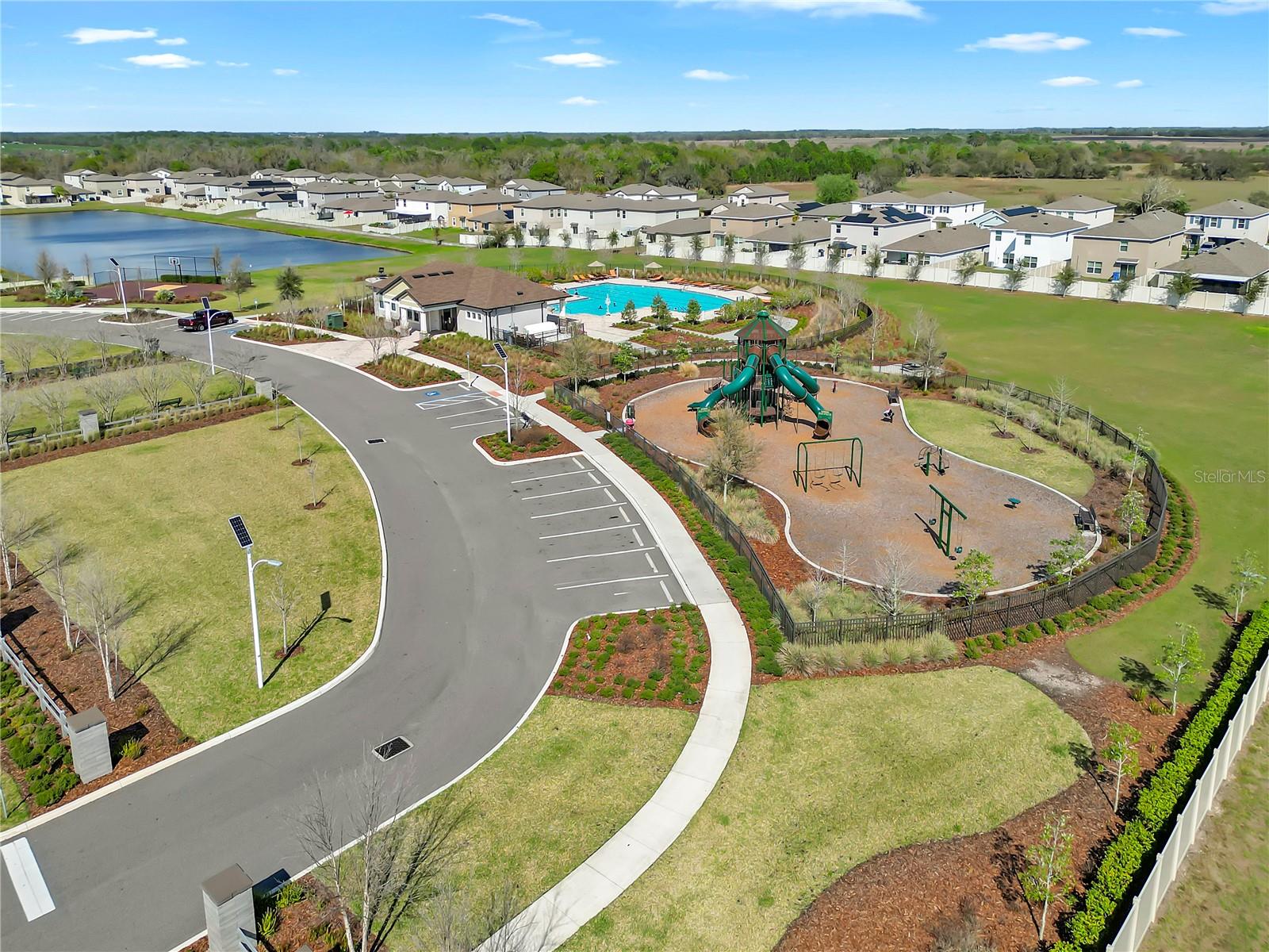 Image 22 of 42 For 16728 Kingman Reef Street