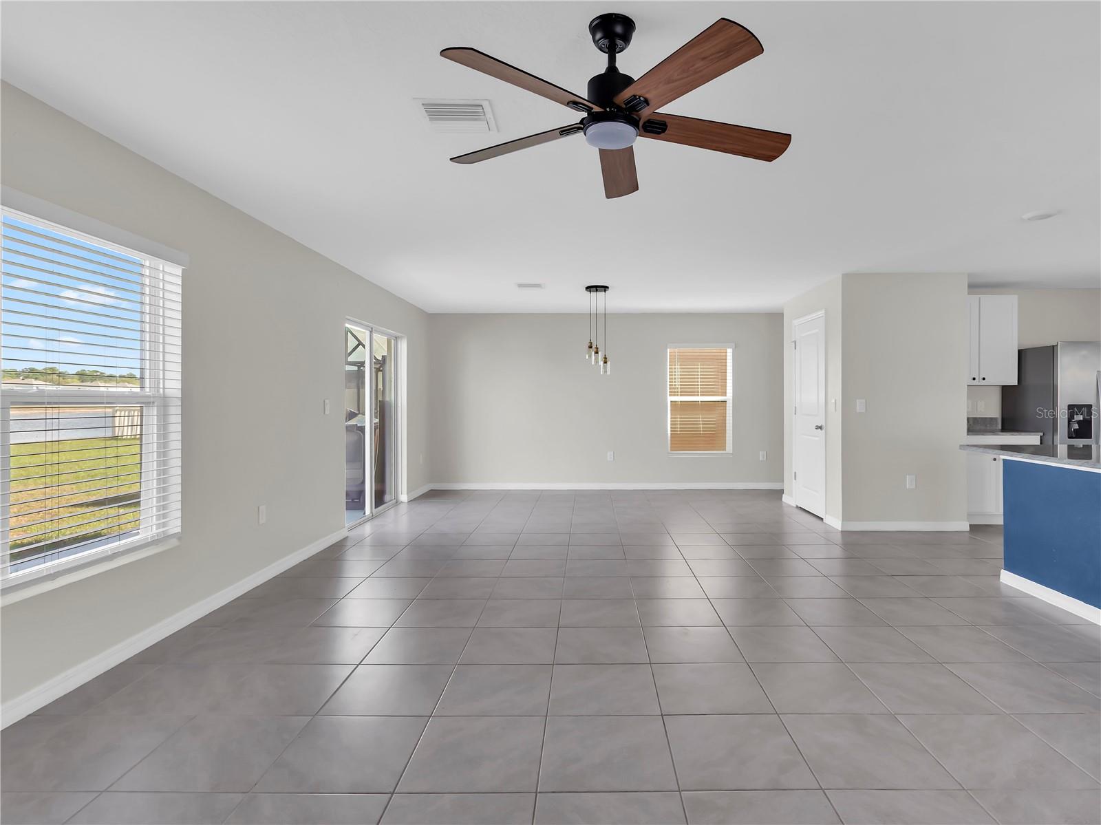 Image 8 of 42 For 16728 Kingman Reef Street