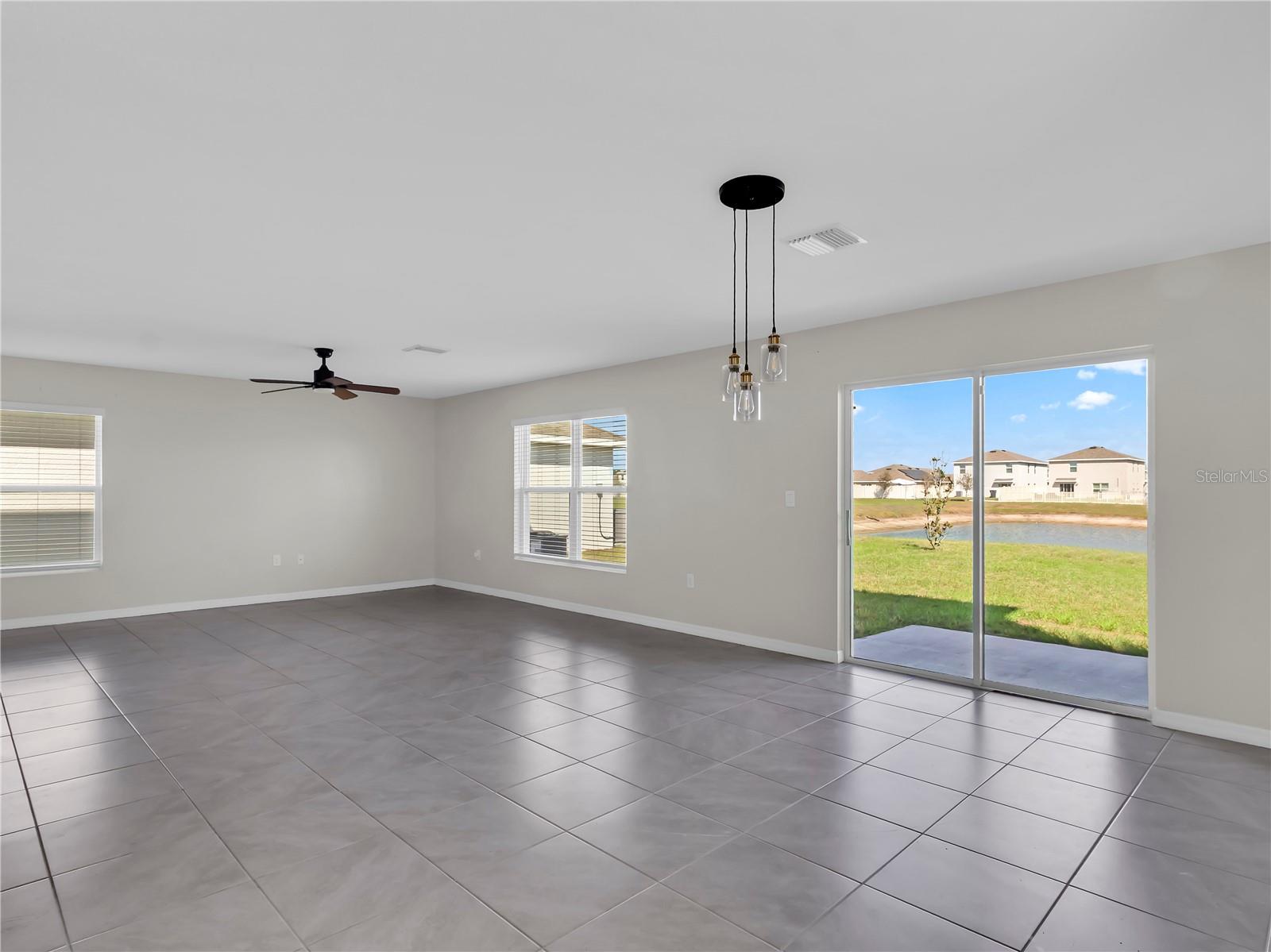 Image 9 of 42 For 16728 Kingman Reef Street