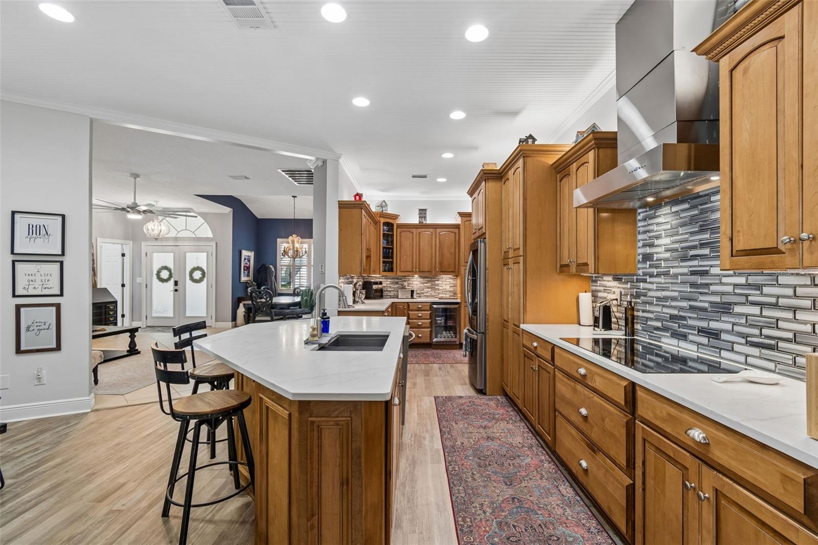 Image 11 of 100 For 1709 La Forest Avenue