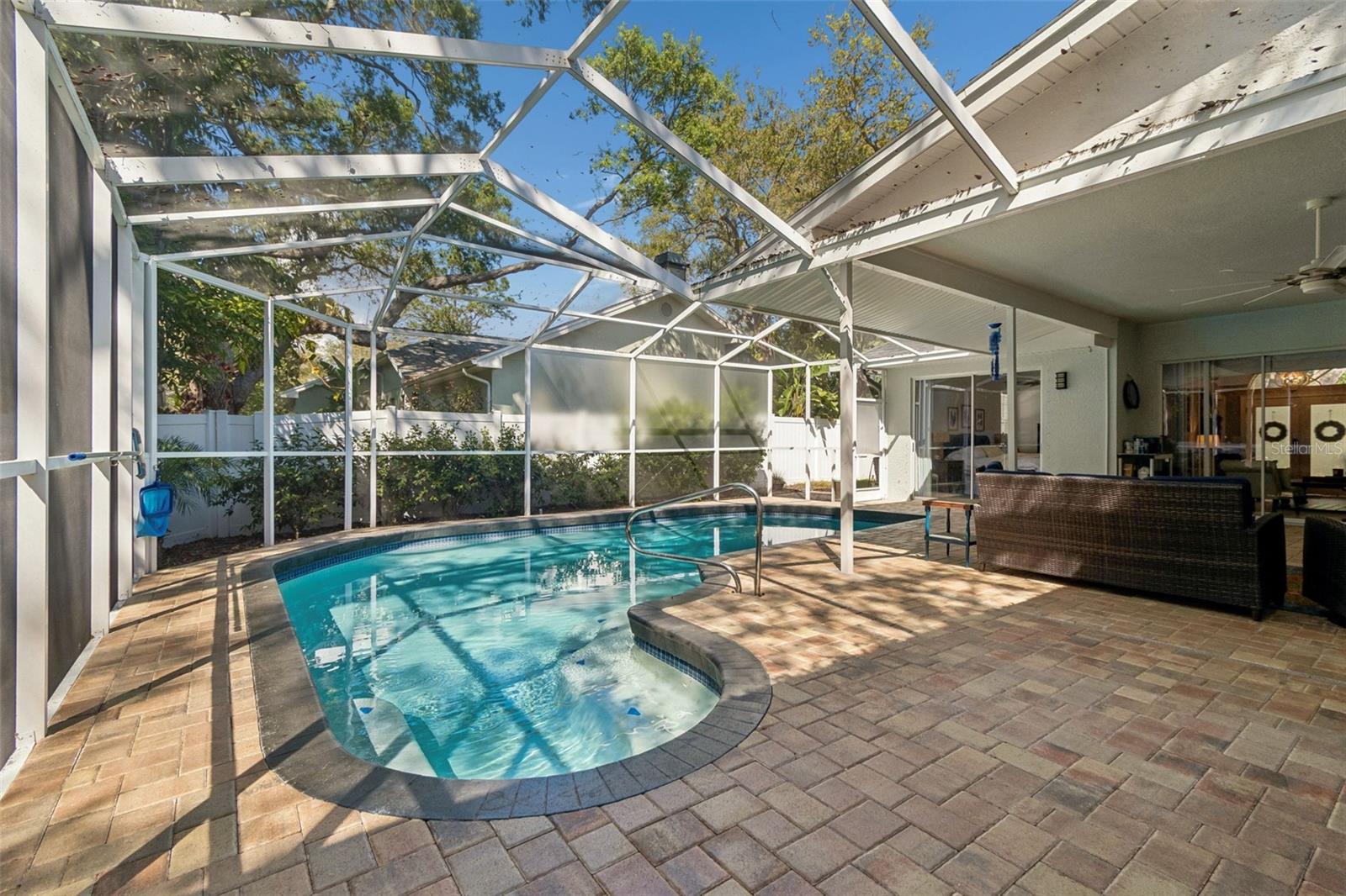 Image 37 of 100 For 1709 La Forest Avenue