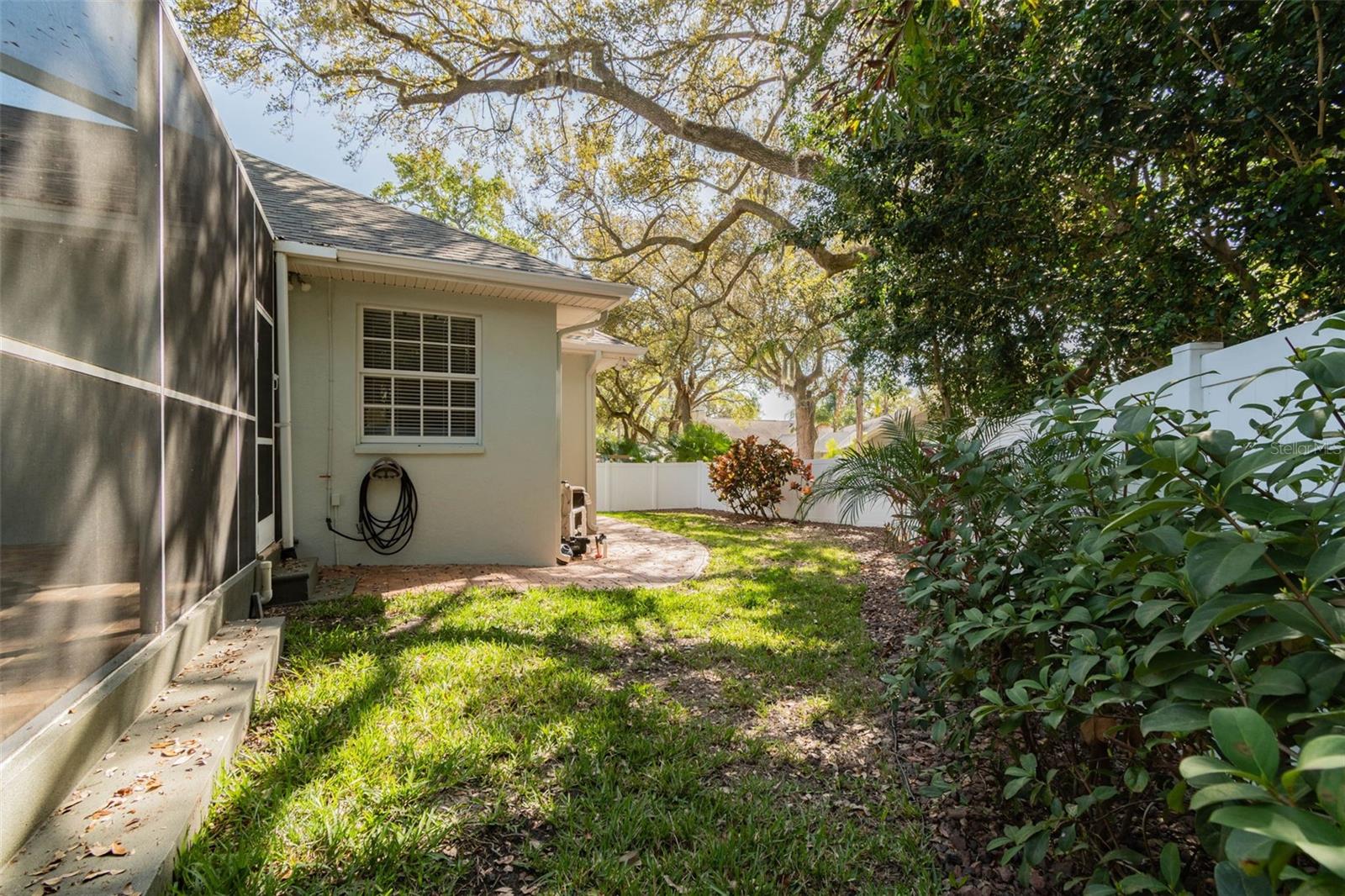 Image 44 of 100 For 1709 La Forest Avenue