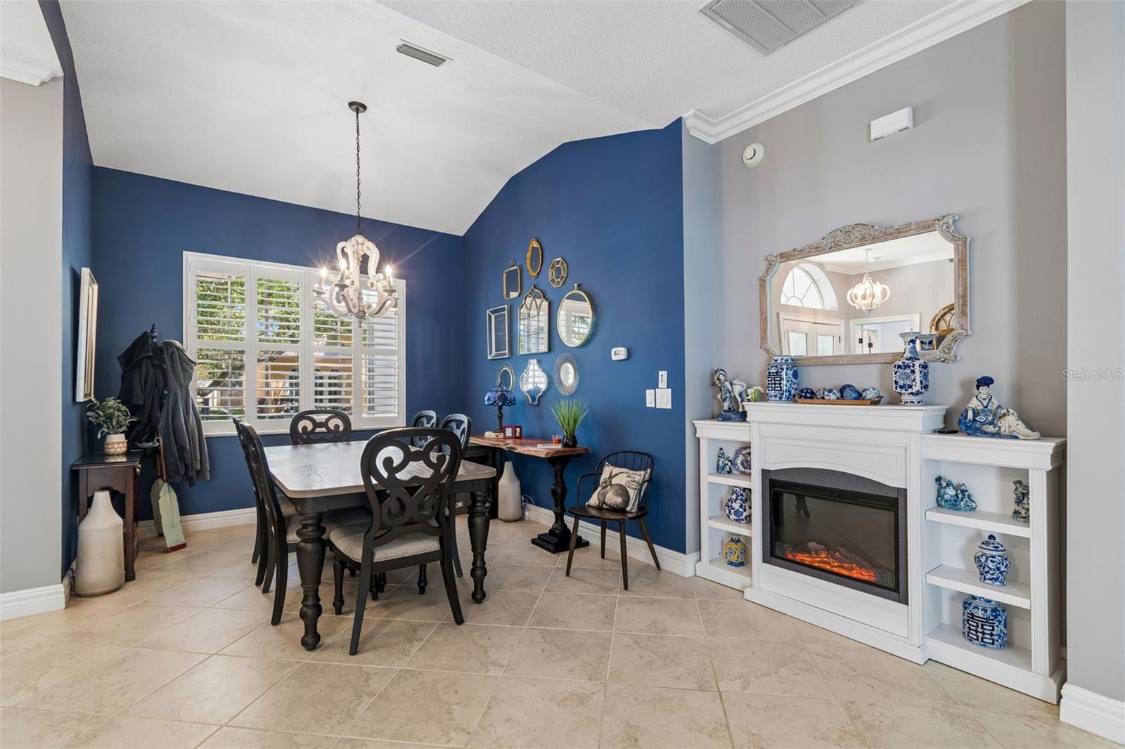 Image 6 of 100 For 1709 La Forest Avenue