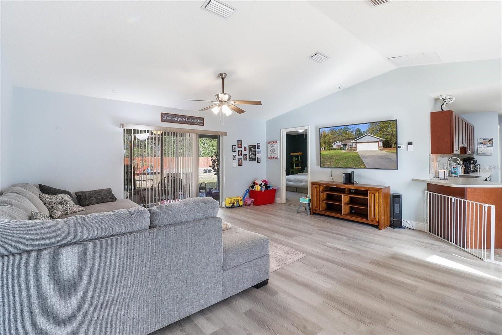 Image 12 of 44 For 786 Dugan Avenue